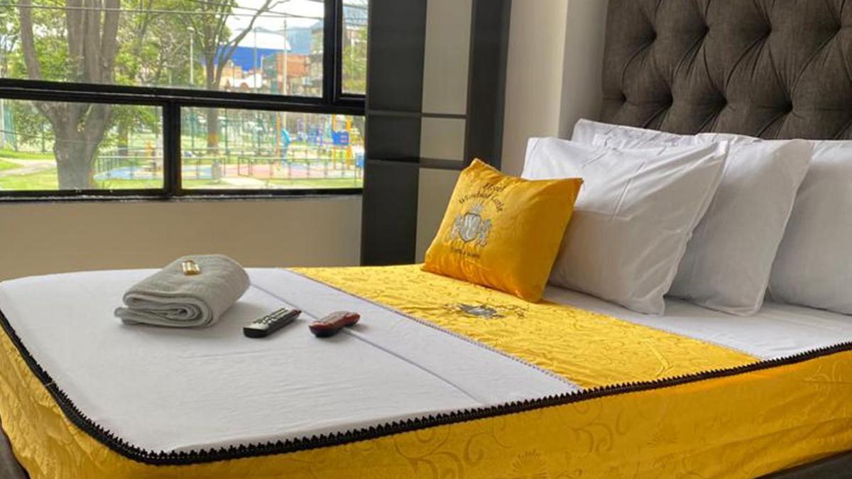 Hotel Windsor Castle Bogotá Extérieur photo