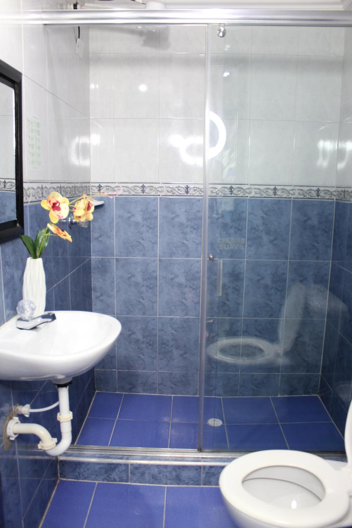 Hotel Windsor Castle Bogotá Extérieur photo